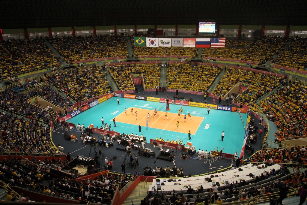 Um dos grandes palcos do vôlei brasileiro, o Ibirapuera completa 60 anos (foto: FIVB)